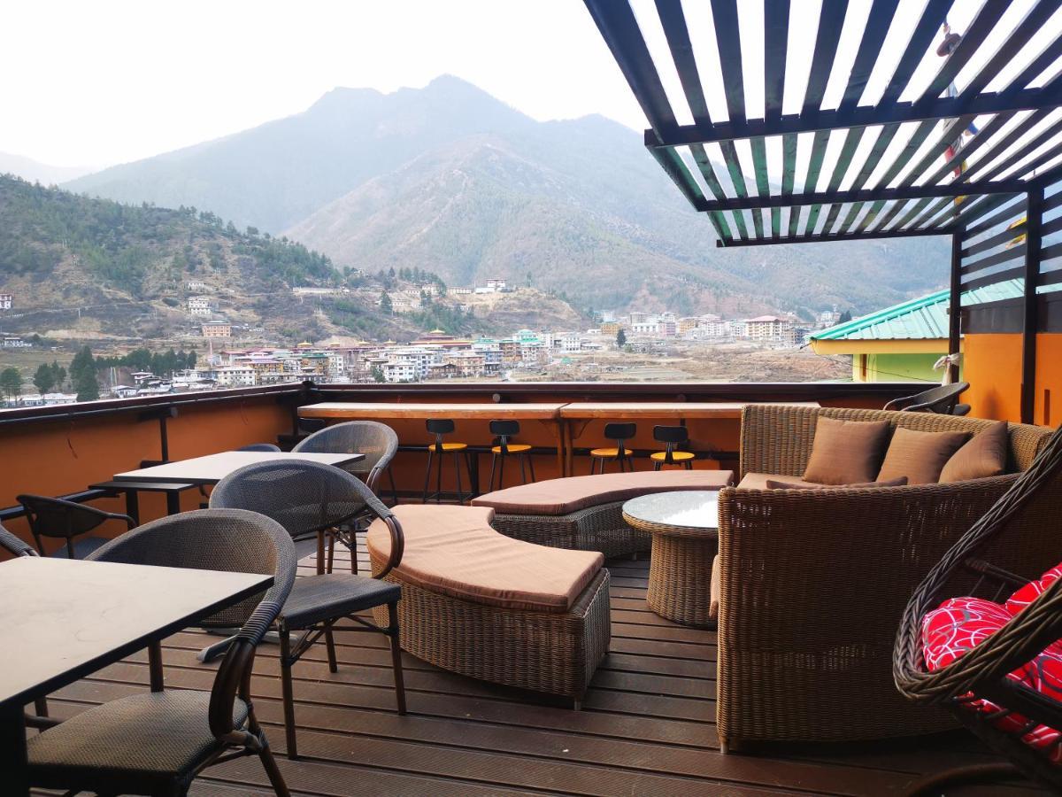 Ludrong Hotel 팀부 외부 사진