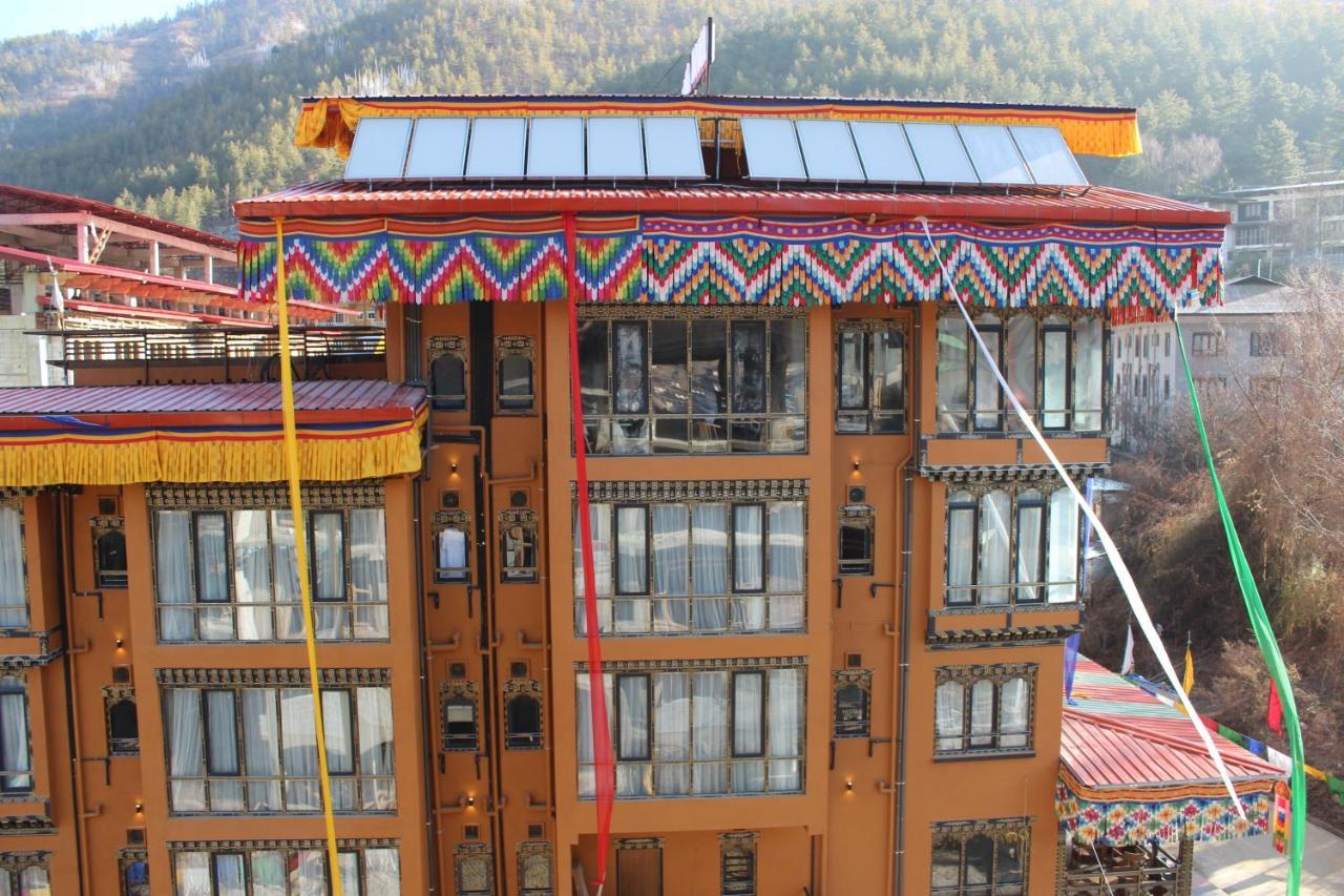 Ludrong Hotel 팀부 외부 사진